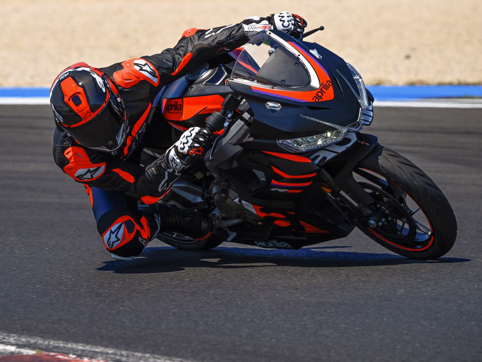 Aprilia_RS457_gallery_1920x1440_2